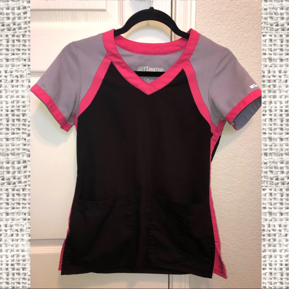 Grey’s Anatomy Multicolored Scrub Top